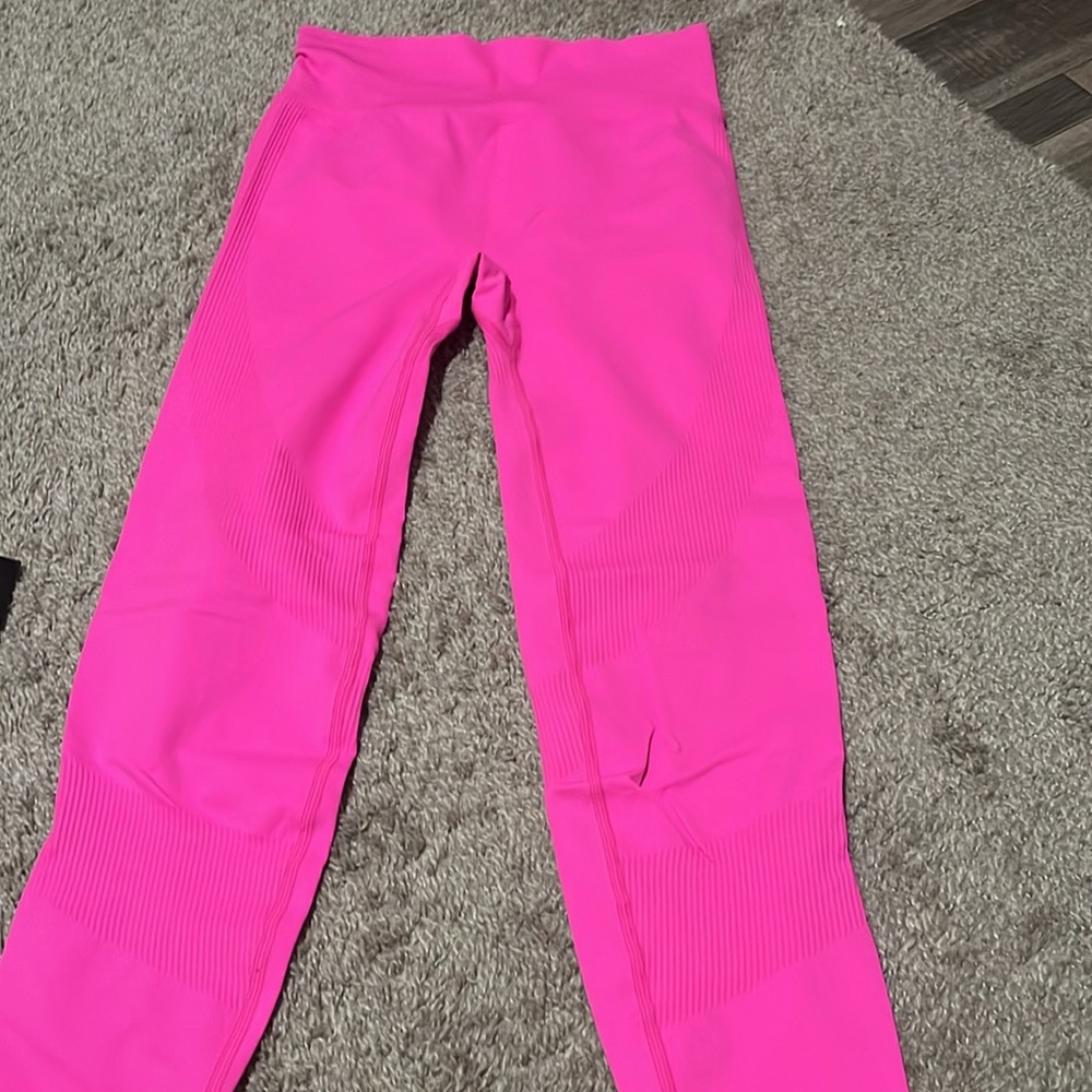 Pink leggings - Picture 4 of 4